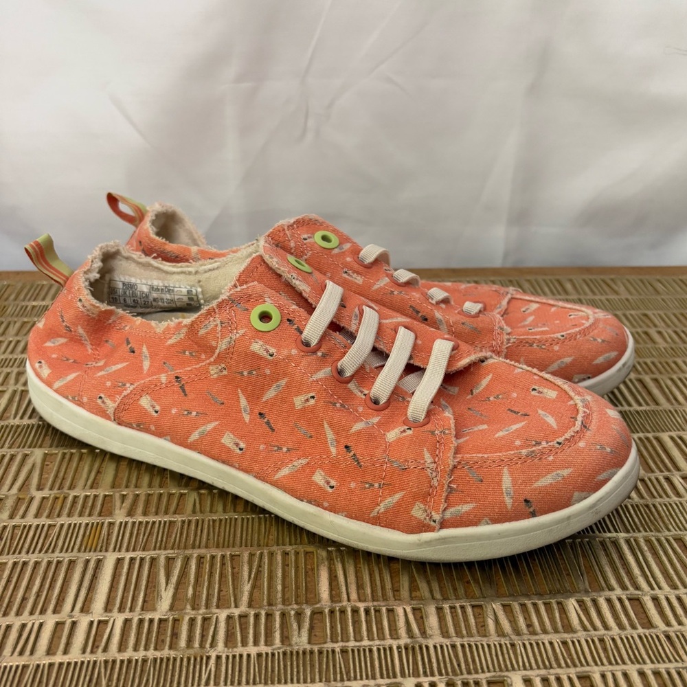 Vionic Beach Pismo Casual Sneaker: Canvas- Papaya Fun‎ Sun Size 10